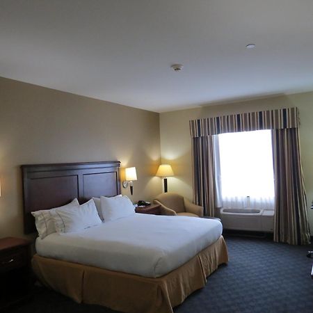 Holiday Inn Express Hotel & Suites Pampa By Ihg Εξωτερικό φωτογραφία