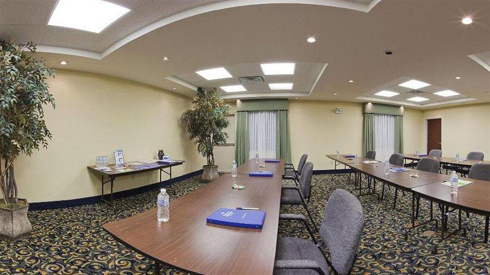 Holiday Inn Express Hotel & Suites Pampa By Ihg Εξωτερικό φωτογραφία