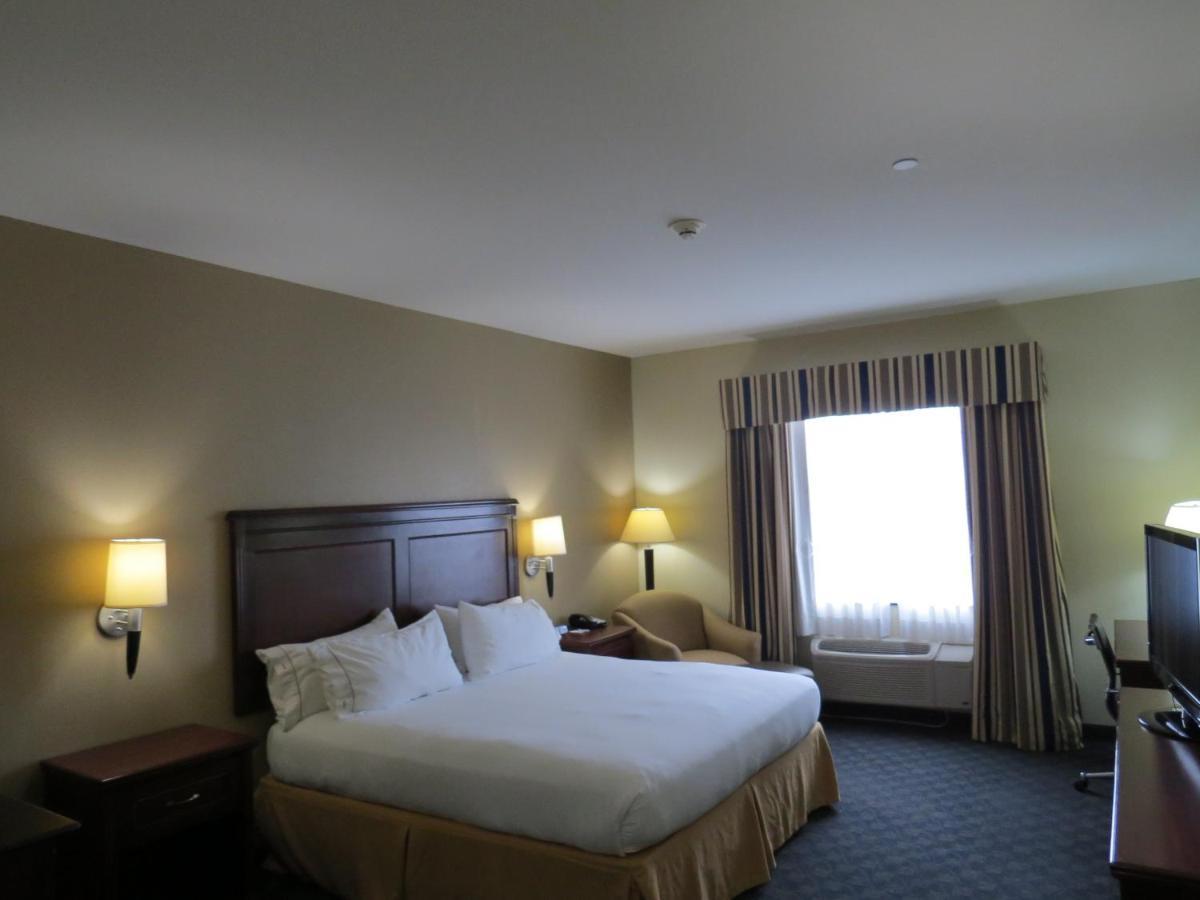 Holiday Inn Express Hotel & Suites Pampa By Ihg Εξωτερικό φωτογραφία