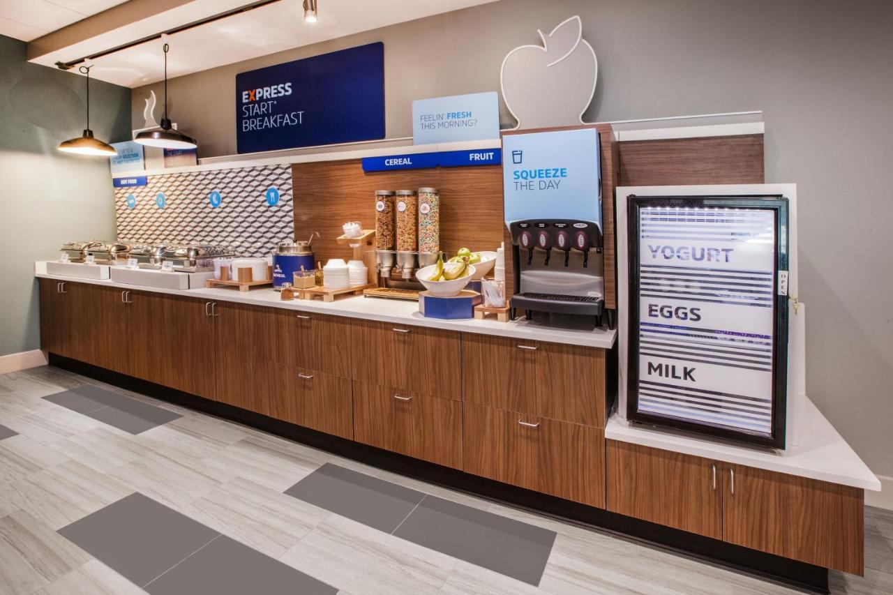 Holiday Inn Express Hotel & Suites Pampa By Ihg Εξωτερικό φωτογραφία