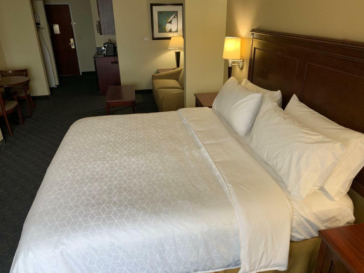 Holiday Inn Express Hotel & Suites Pampa By Ihg Εξωτερικό φωτογραφία