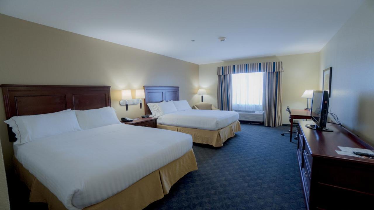 Holiday Inn Express Hotel & Suites Pampa By Ihg Εξωτερικό φωτογραφία