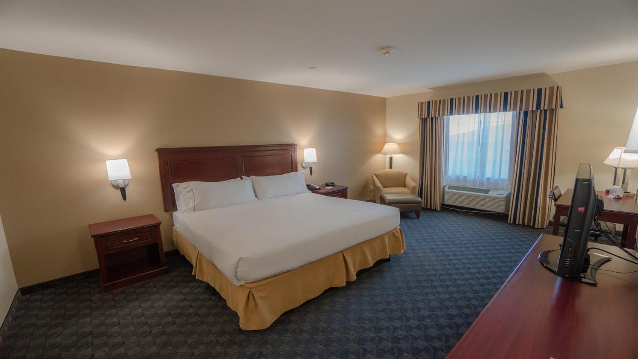 Holiday Inn Express Hotel & Suites Pampa By Ihg Εξωτερικό φωτογραφία